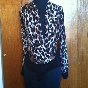 Bebe long sleeve leopard bodysuit