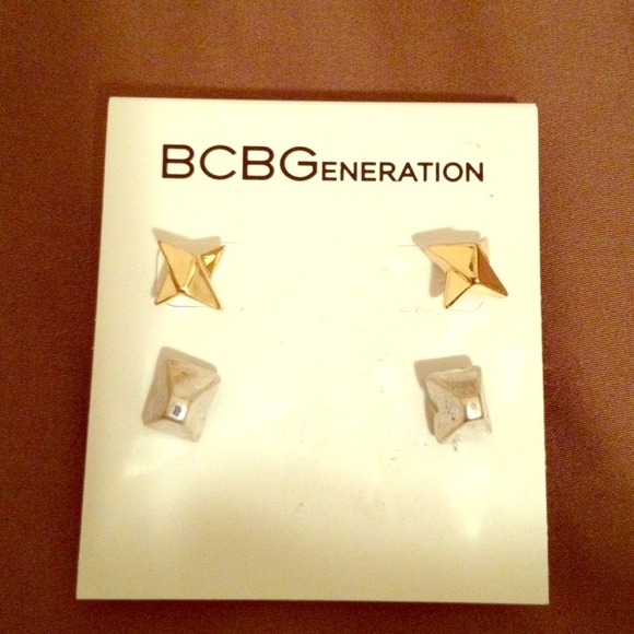 BCBG stud earrings