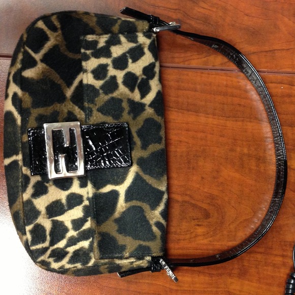 FENDI Handbags - ⚠Gifted this bag.  No longer available⚠️