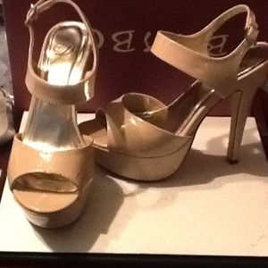 "Sale" very pretty shoes