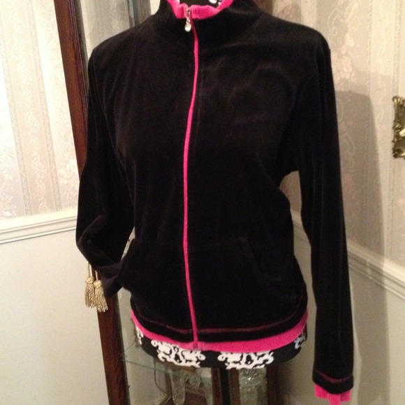 Pappagallo Jackets & Blazers - ❌❌NOT FOR SALE❌❌Cute Pappagallo Velour Jacket