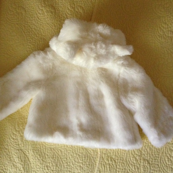 Baby fur coat - Picture 2 of 3