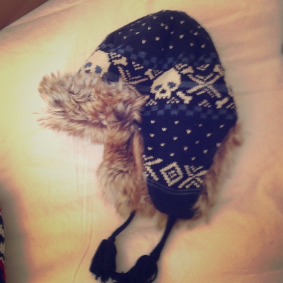 Gap kids xsm-sm 18 to 24 months fur hat