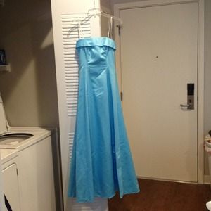 Prom/wedding dress