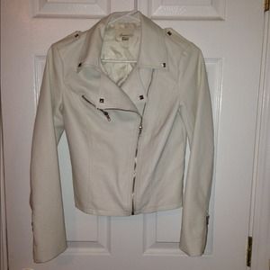 🚫SOLD🚫💕Forever 21 Jacket💕