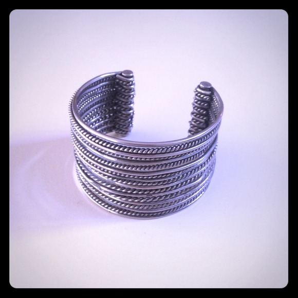 SOLD 💕 - Picture 1 of 2