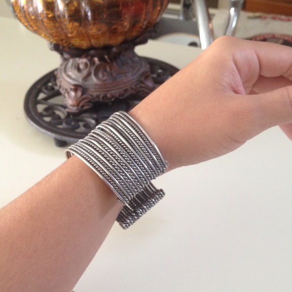 SOLD 💕 - Picture 2 of 2