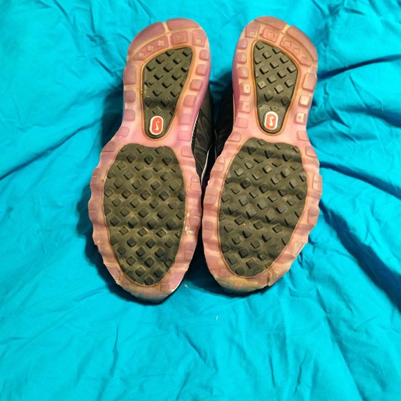 🚫SOLD🚫Purple & black Nike Airmax - Picture 3 of 4