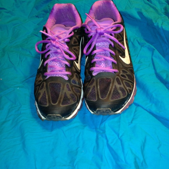 🚫SOLD🚫Purple & black Nike Airmax - Picture 4 of 4