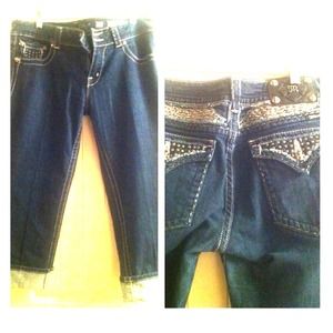 HELD for @mb24 Miss me capris