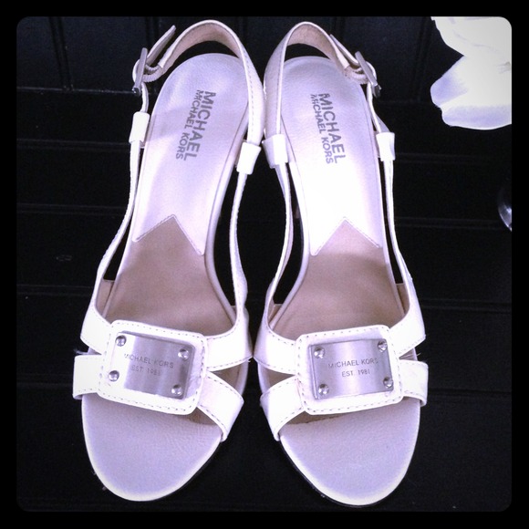 MICHAEL Michael Kors - Shoes - Picture 1 of 4