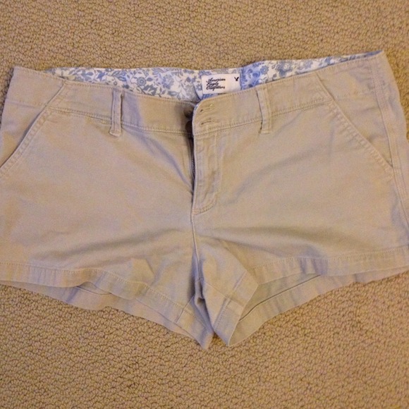 Khaki shorts