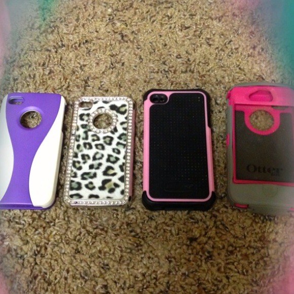❌Sold❌I Phone 4S Cases💕