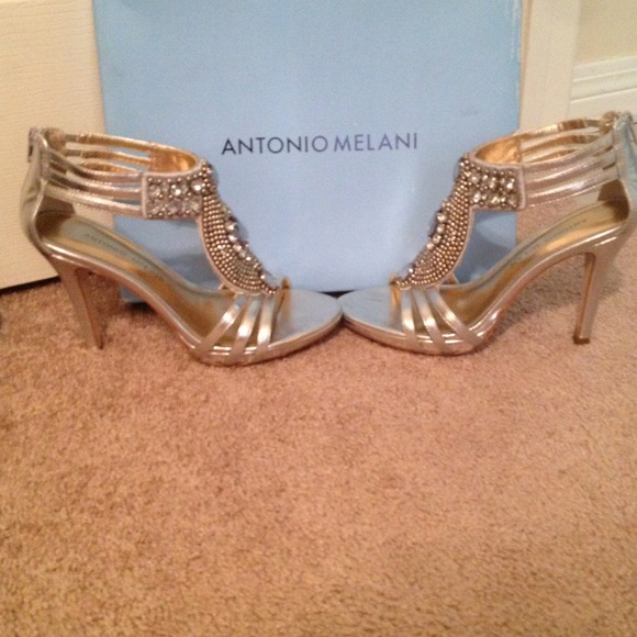 Antonio Melani Shoes! Absolutely love these! - Picture 2 of 4