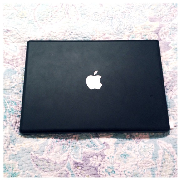 Black MacBook- great condition!