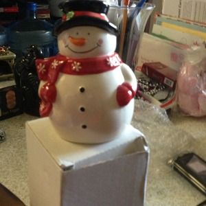 Snowman bank