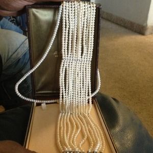 Pearls necklace