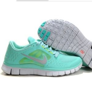 ❌NOT IN STOCK❌NIKE FREE 3 TropicalTwist