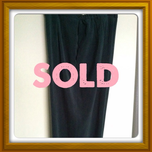 **SOLD** TALBOTS Green Side-zip Petite Pants.