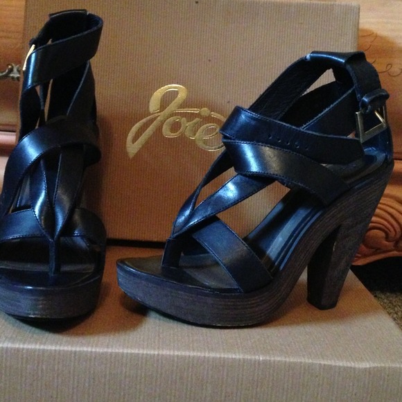 Joie scrappy black sandal - Picture 1 of 1