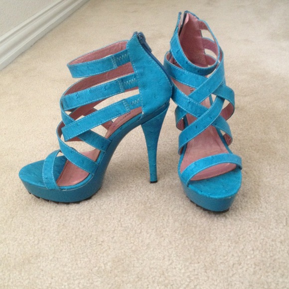 🚫on hold for briannakallen🚫Strappy blue heels - Picture 1 of 3