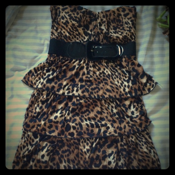 Leopard print, ruffled dress.