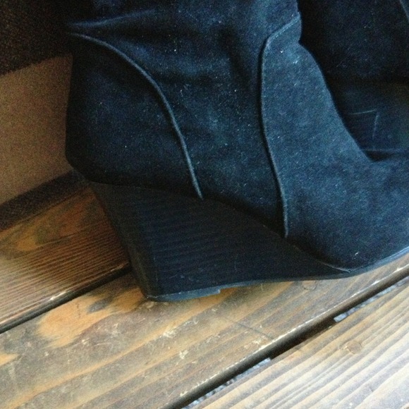 SOLD - Picture 2 of 3