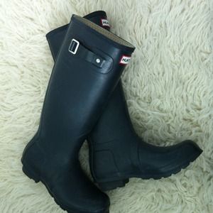 HUNTER rainboots!!