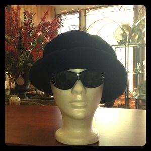 Faux Fur Hat Black