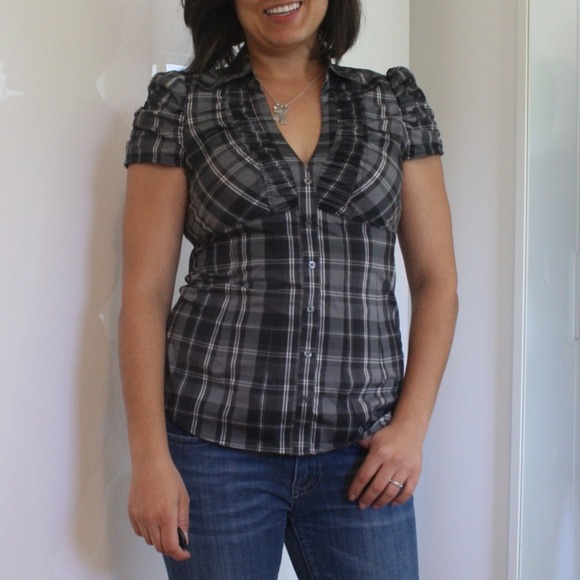 Express buttoned black white & grey blouse medium