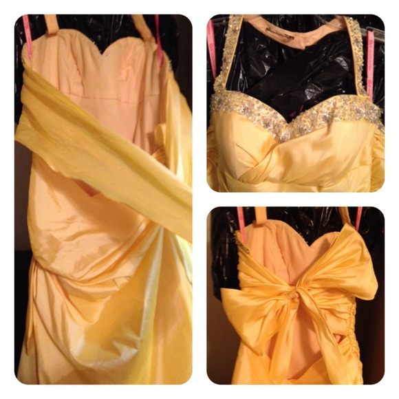 💥REDUCED!! 👗💎FORMAL DRESS💎👗 - Picture 3 of 4