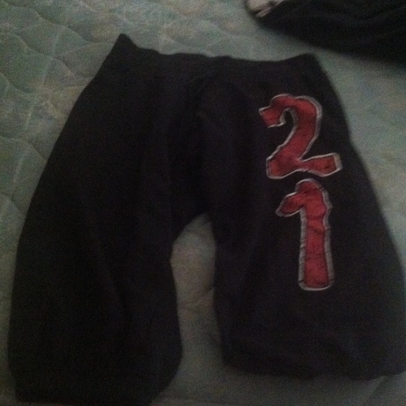 Capris bundle only