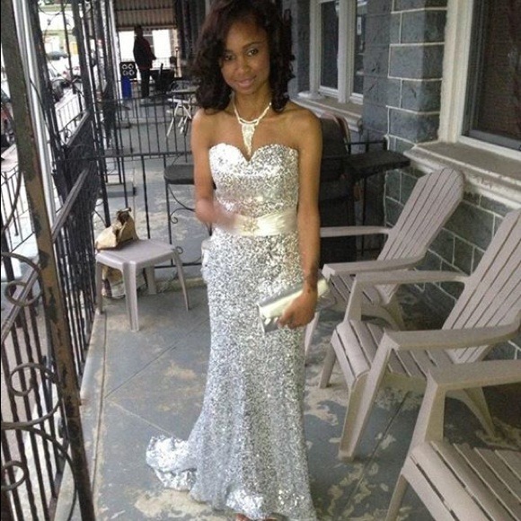 Evening gown*Make me an offer*