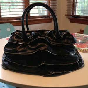 Authentic BCBGeneration zipper handbag
