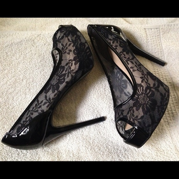 👣👣sold on eBay Guess peep toe platform stiletto* - Picture 3 of 4