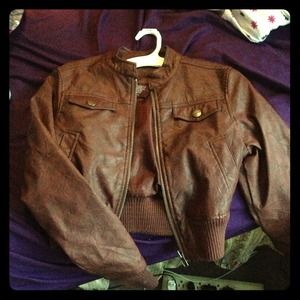 Leather crop jacket