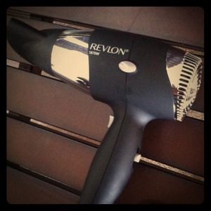 RESERVED!!! Revlon 1875w blow dryer