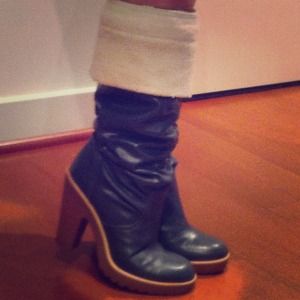 Just sharing! New Marc Jacobs boots :)