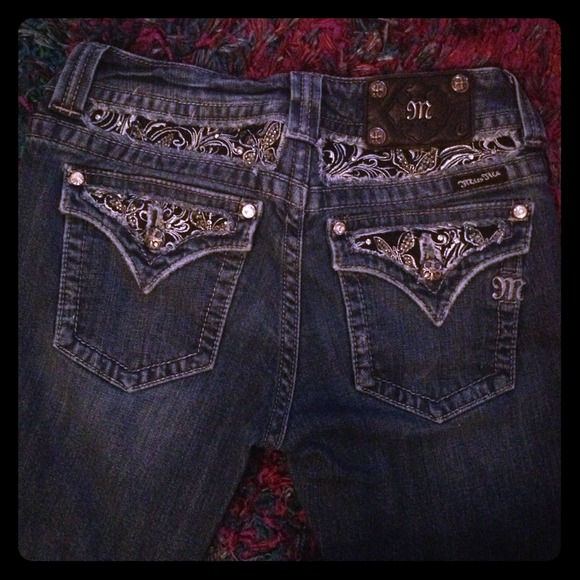 SOLD! 🎁Miss me jeans bundle for @katbarquera