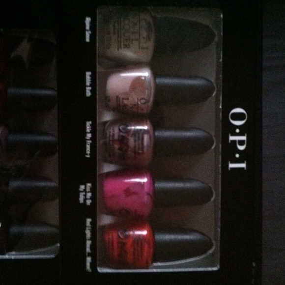 Sold in bundle - Picture 2 of 3