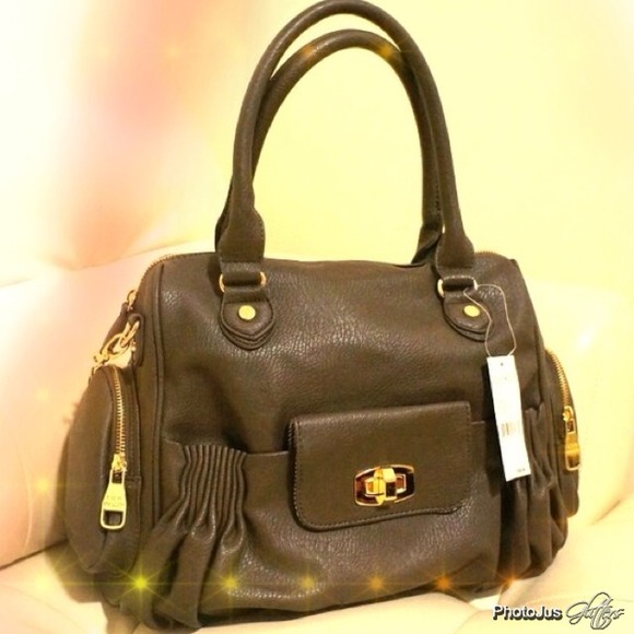 🚫SOLD🚫STEVE MADDEN SATCHEL MUSHROOM PURSE👜.