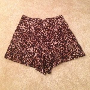 High waist cheetah print shorts -SOLD❗️