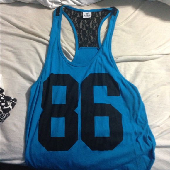❌SOLD❌ NWOT VS Pink tank