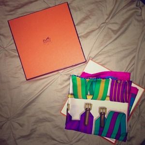 🚫SOLD🚫 Authentic Hermes Silk Scarf 😍