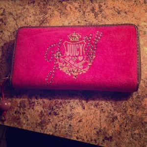 Juicy couture wallet