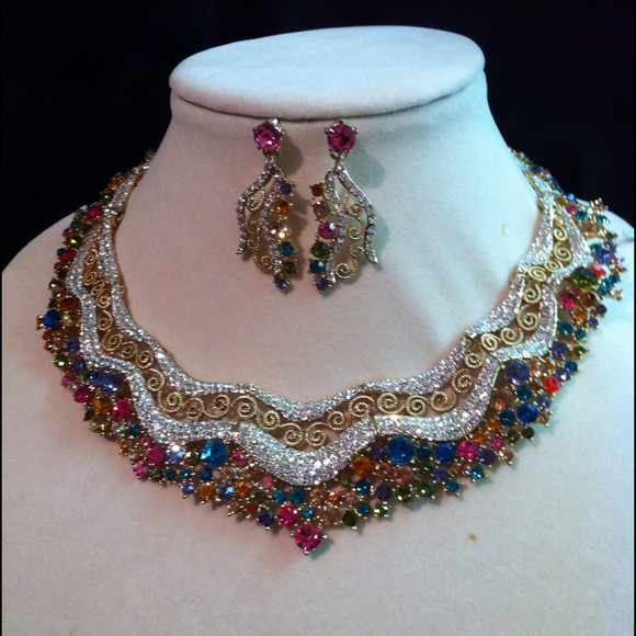 Necklace with earrings