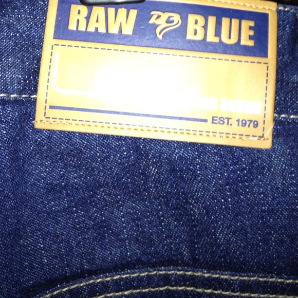 Reduced Men's Raw Blue New Denim Shorts Sz36 - Picture 3 of 4