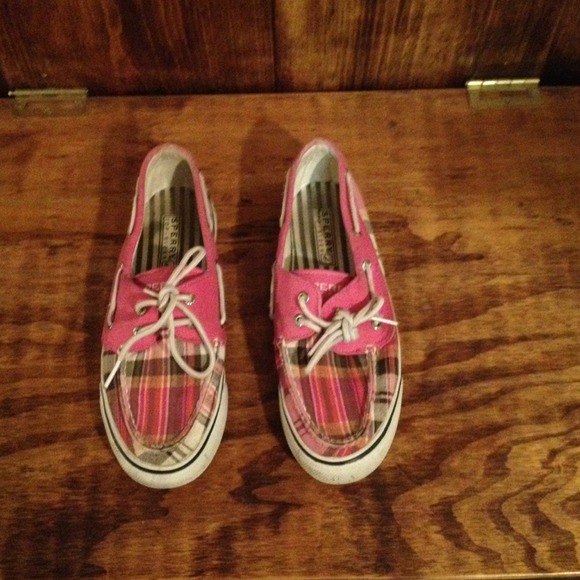 Sperry (Authentic)