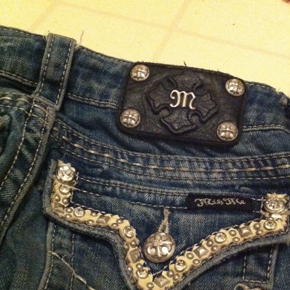 SOLD - Picture 2 of 4