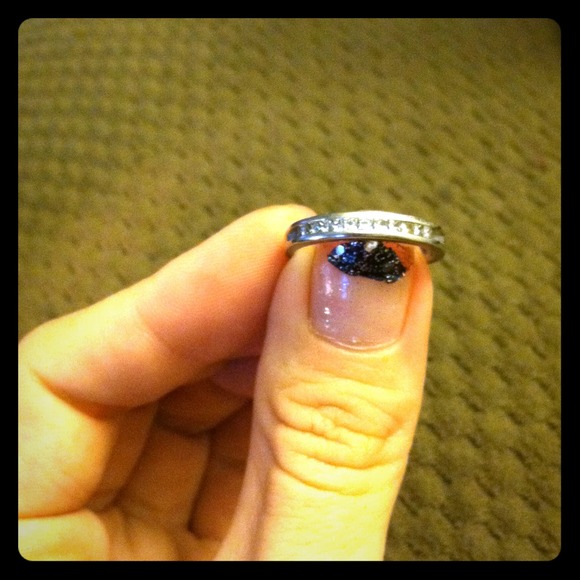 14 k white gold wedding band from zales.